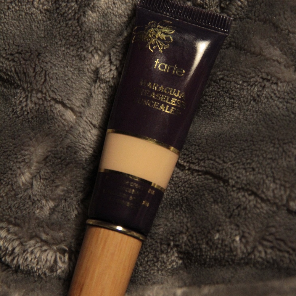 tarte maracuja creaseless concealer in medium sand